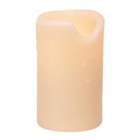 Ivory Pillar Candle 12.5cm