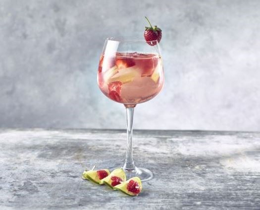 Magnum Gin Cocktail Glass 72cl